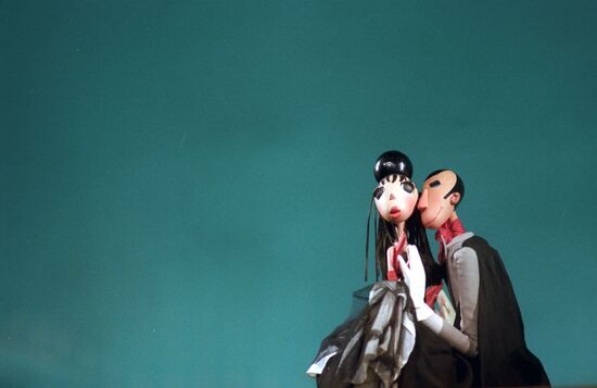 Scene from puppet show 'Don Juan'