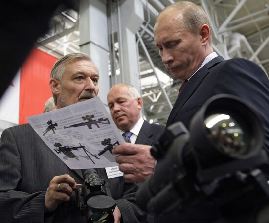 Vladimir Putin visits Izhevsk