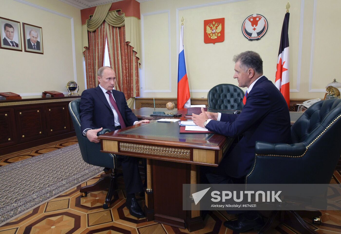 Vladimir Putin meets with Alexander Volkov