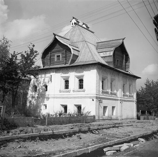 Pushnikov's house