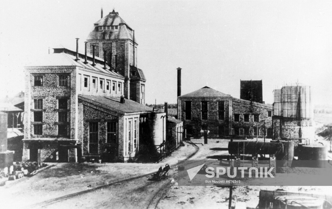 Shale processing factory