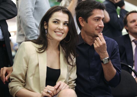 Sati Kazanova, Alexei Bokov