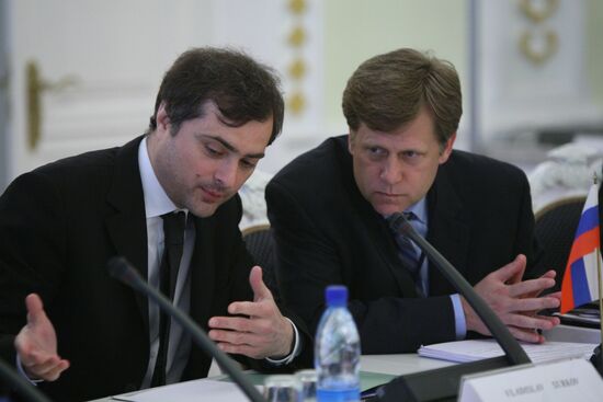 Vladislav Surkov, Micheal McFaul