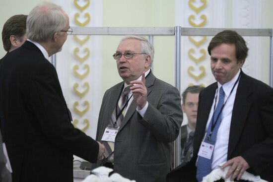 Vladimir Lukin