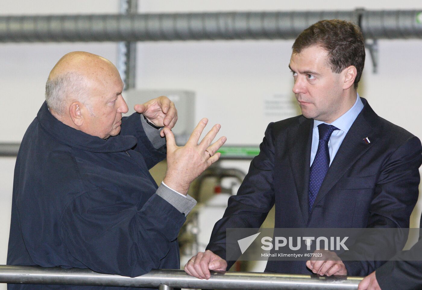 Dmitry Medvedev visits South-western water supply station