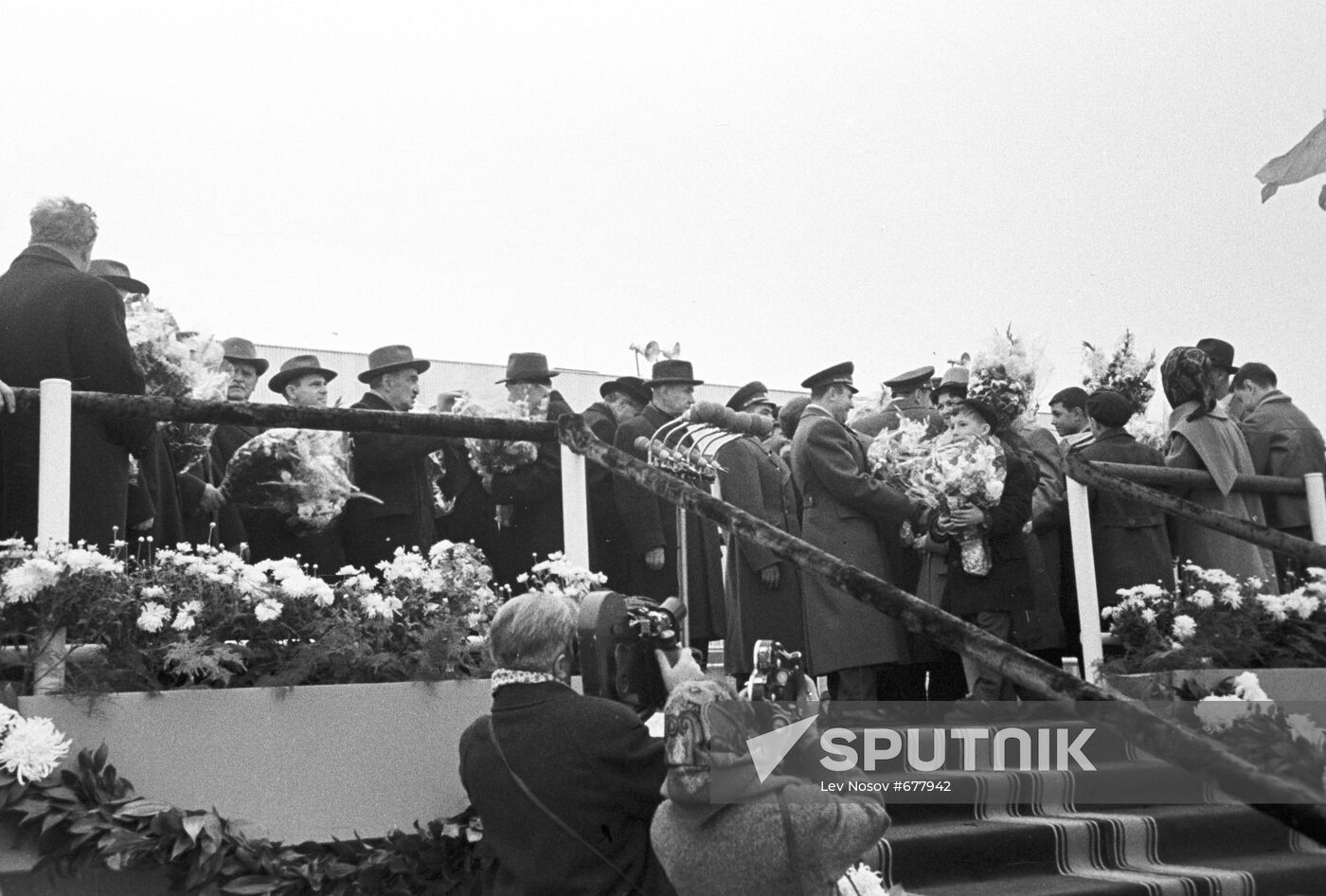Welcoming of Voskhod spacecraft crew