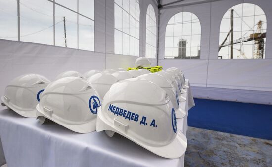 President Medvedev attends Leningrad Nuclear Power Plant