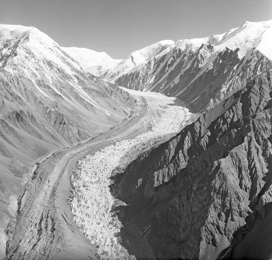 Glacier Big Saukdara
