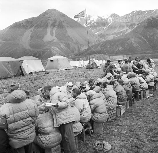 Lunch in alpine camp at Lenin Peak