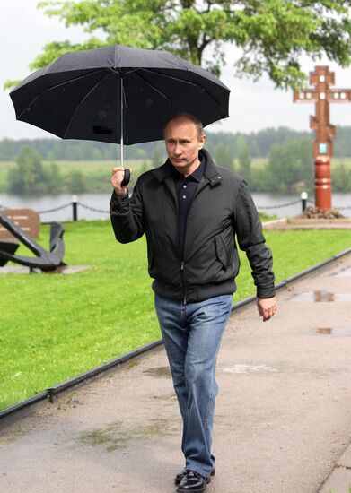 Vladimir Putin in Nevskaya Dubrovka