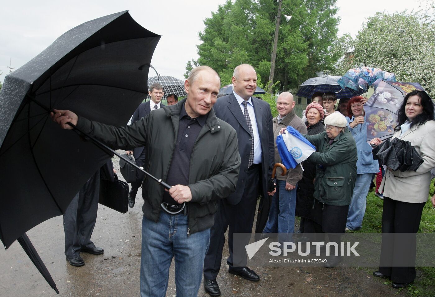Vladimir Putin in Nevskaya Dubrovka