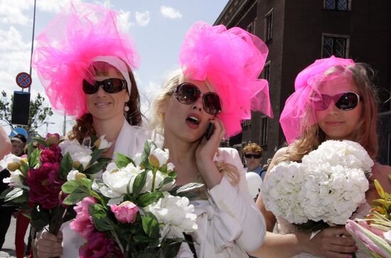 International Blonde Parade