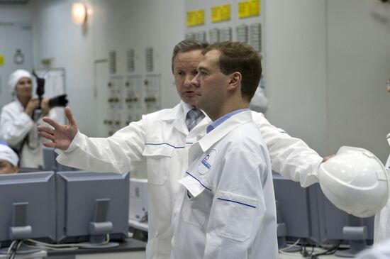 President Medvedev attends Leningrad Nuclear Power Plant