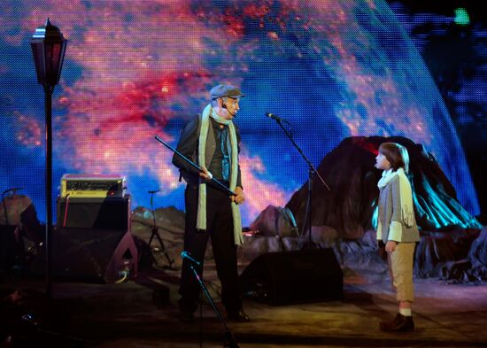 Sergei Garmash in scene from play The Little Prince
