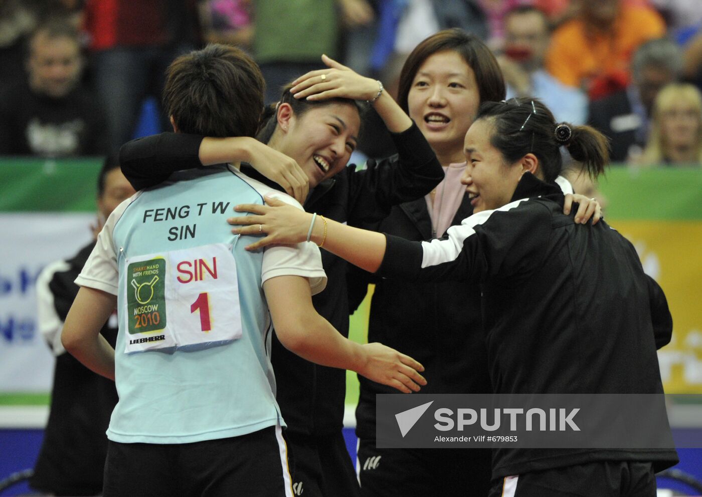 Singapore's female team becomes world ping-pong champion