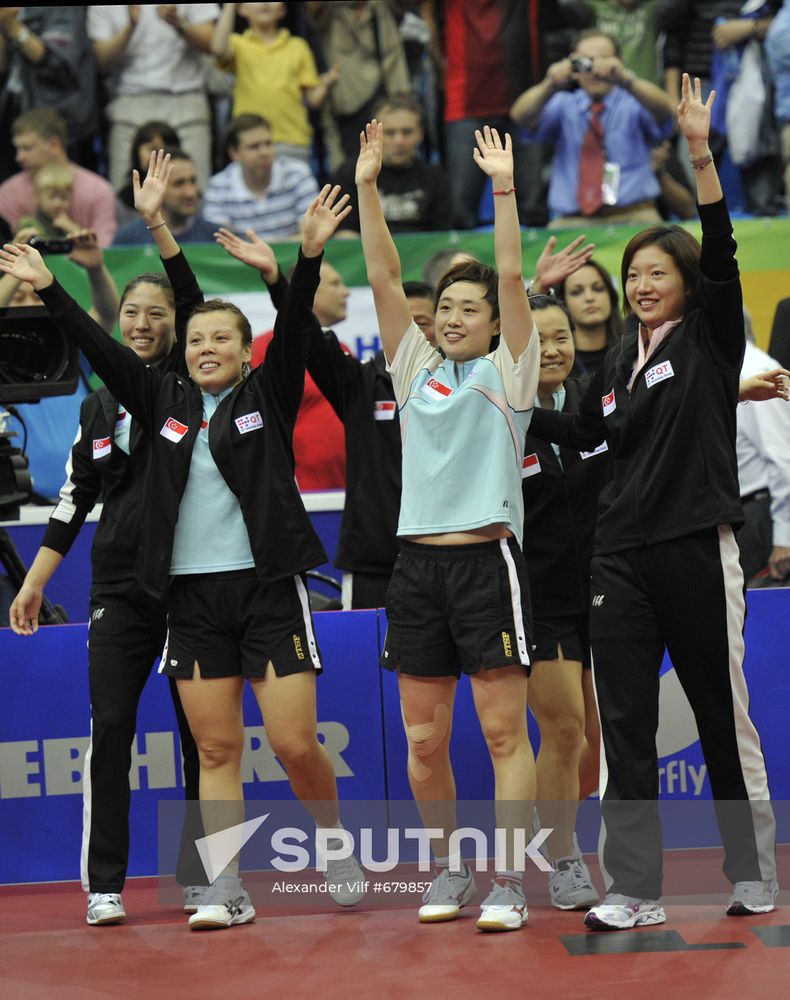 Singapore's female team becomes world ping-pong champion