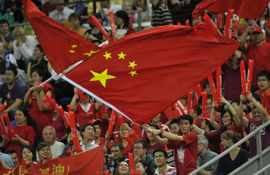 Chinese fans