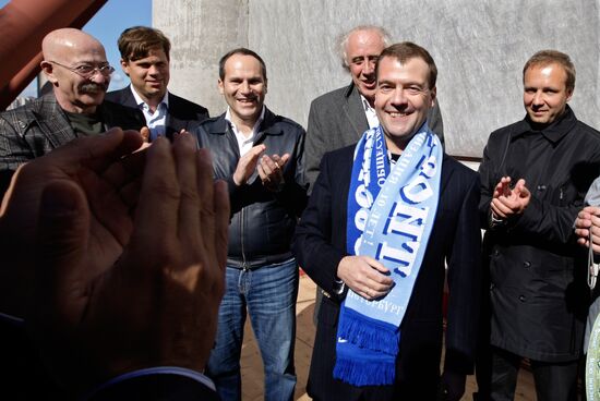 Dmitry Medvedev visits Zenit-Arena stadium construction site
