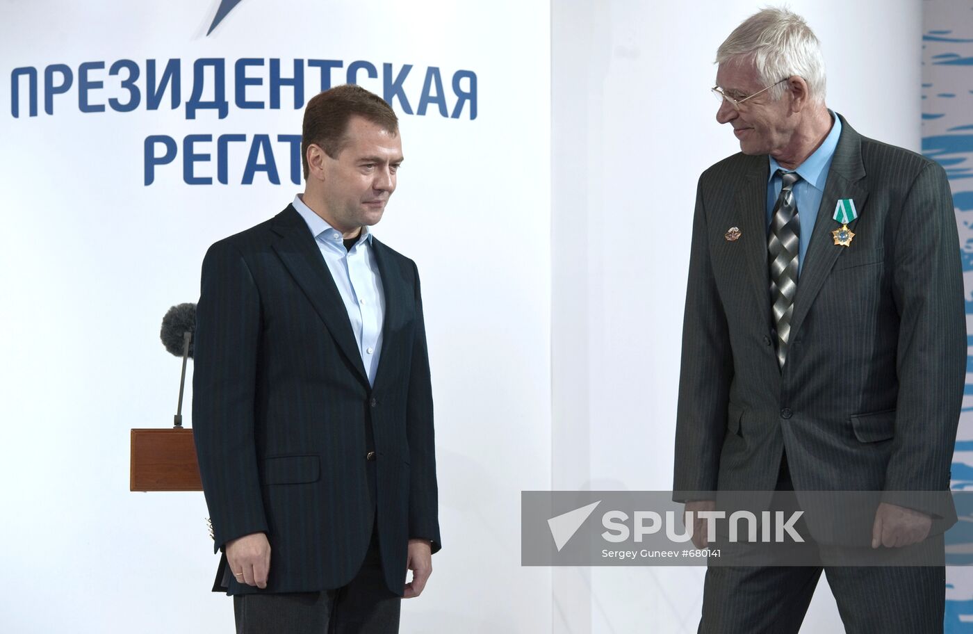Dmitry Medvedev bestows awards to renowned Russian rowers