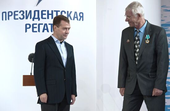 Dmitry Medvedev bestows awards to renowned Russian rowers