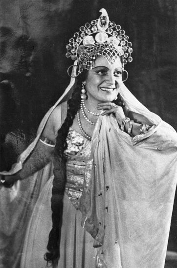 Opera singer Goar Gasparyan