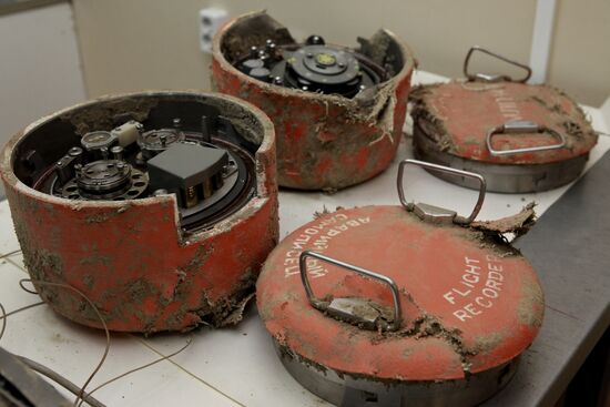 Flight recorders from Polish President Lech Kaczynski's plane