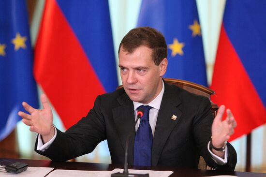 Dmitry Medvedev takes part in Russia-EU summit