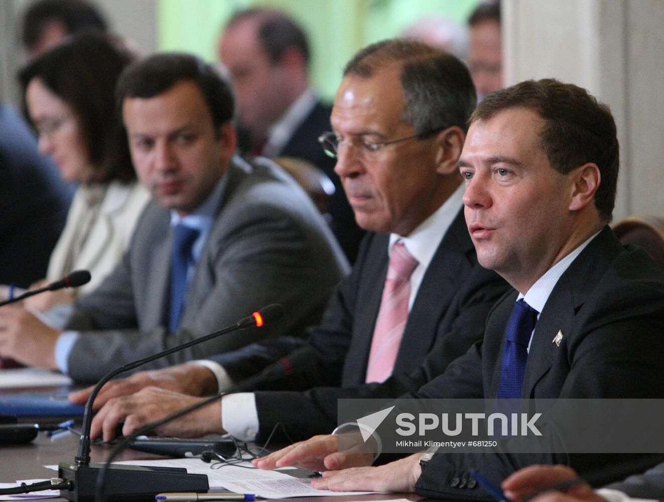Dmitry Medvedev takes part in Russia-EU summit