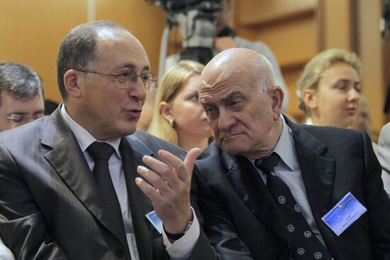 Lev Yakobson and Yevgeny Yasin