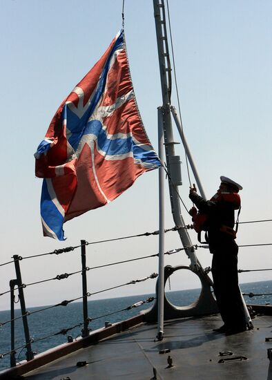 Guards' missile cruiser Varyag makes a trial sortie
