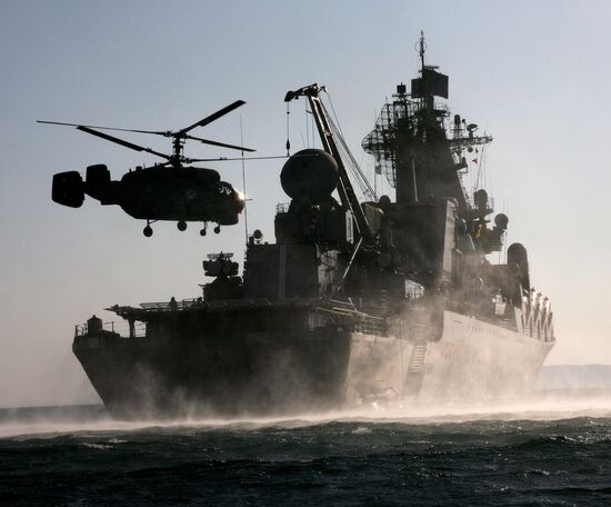 Guards' missile cruiser Varyag makes a trial sortie