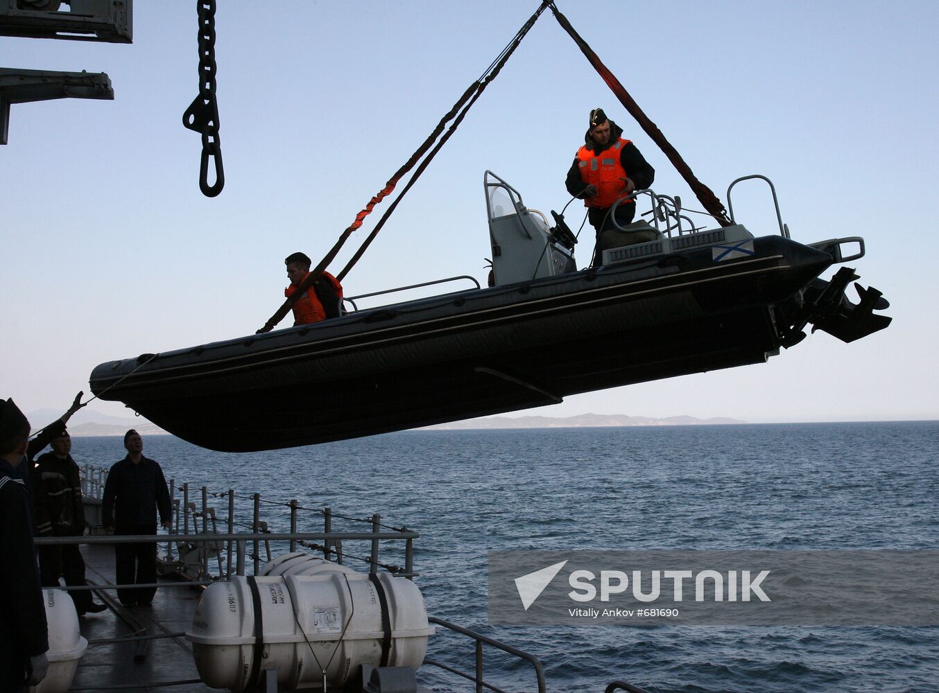 Guards' missile cruiser Varyag makes a trial sortie