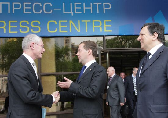 Dmitry Medvedev visits Rostov-on-Don