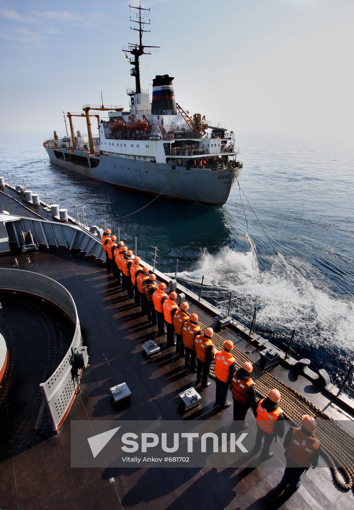 Guards' missile cruiser Varyag makes a trial sortie
