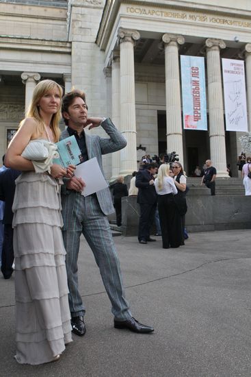 Vladimir Syutkin with his spouse Viola