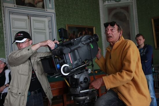 Shooting of "Mysteries of the Palace Revolutions"