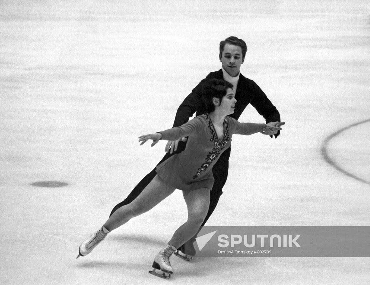 Figure-skaters Irina Rodnina and Alexei Ulanov