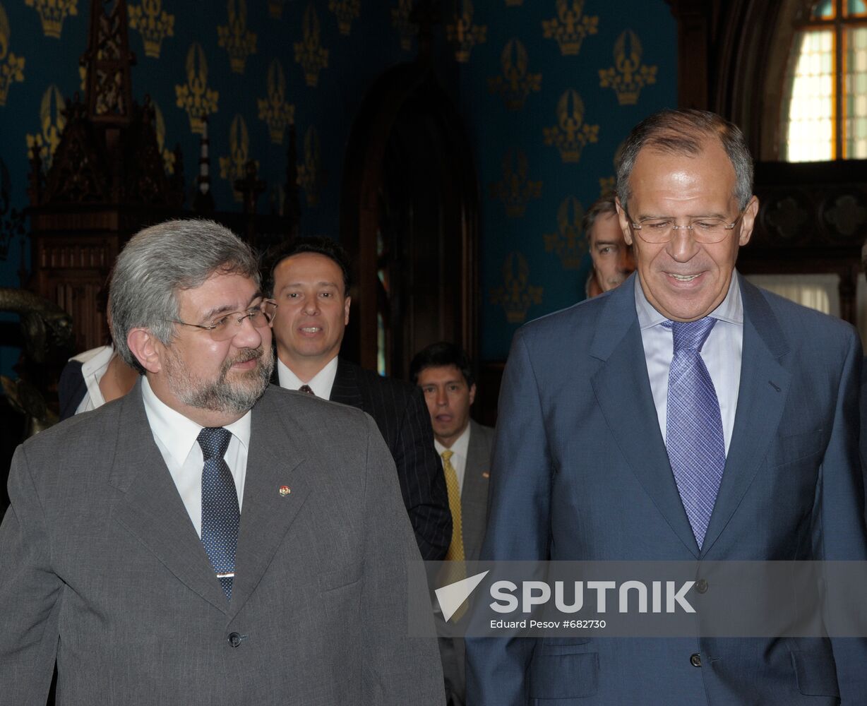 Russian, Paraguayan foreign ministers meet in Moscow