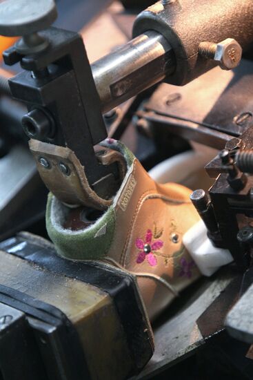 Production of Kotofey children's footwear