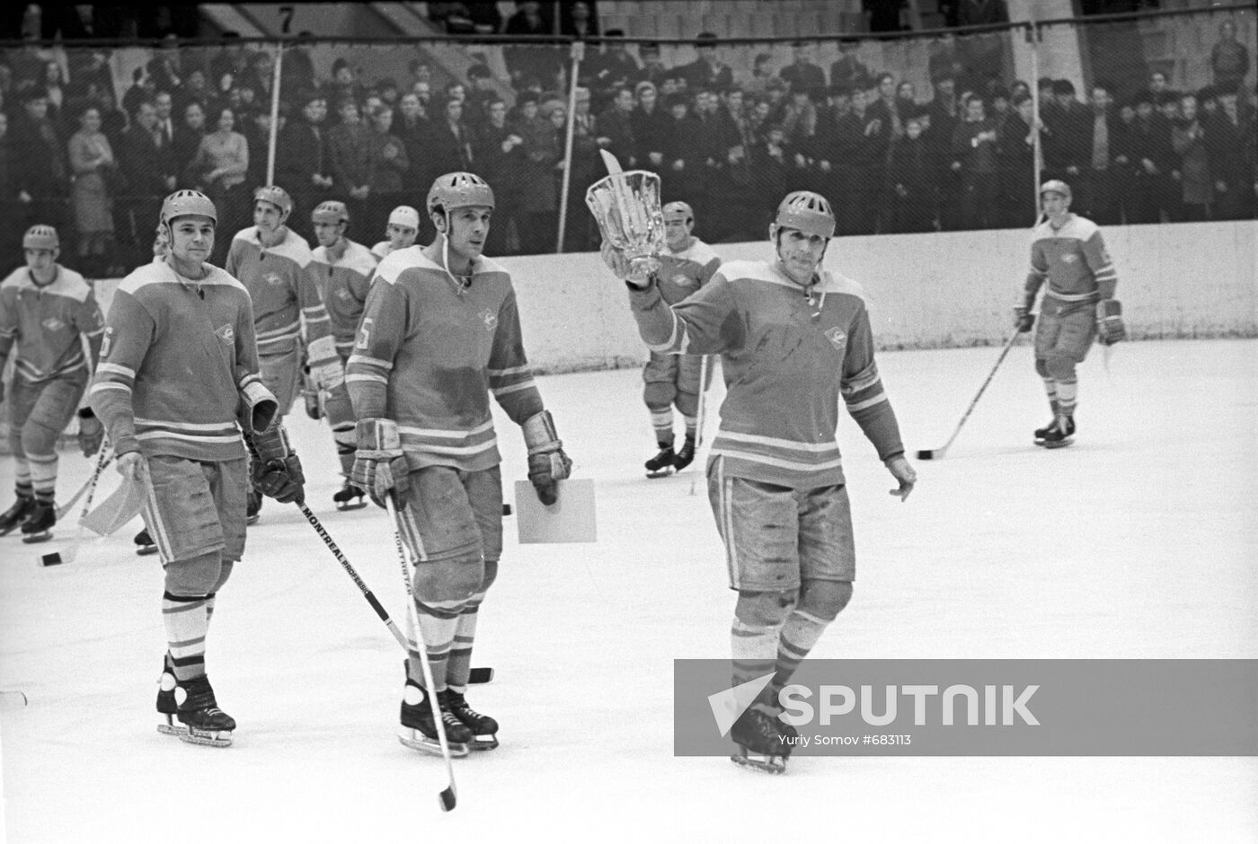 USSR Ice Hockey Championship winners making a lap of honor