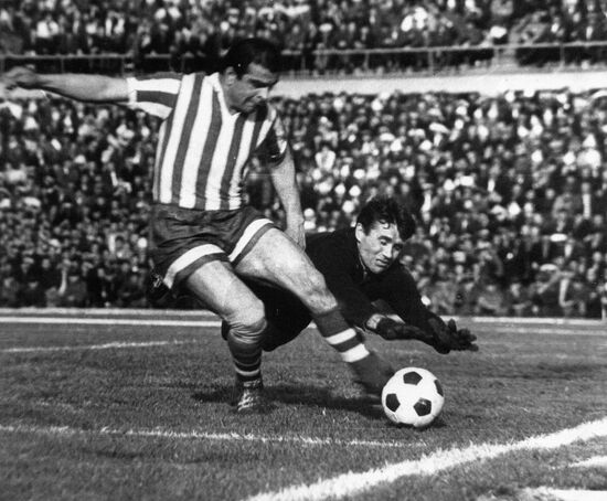 Soviet football player, defender Murtaz Khurtsilava