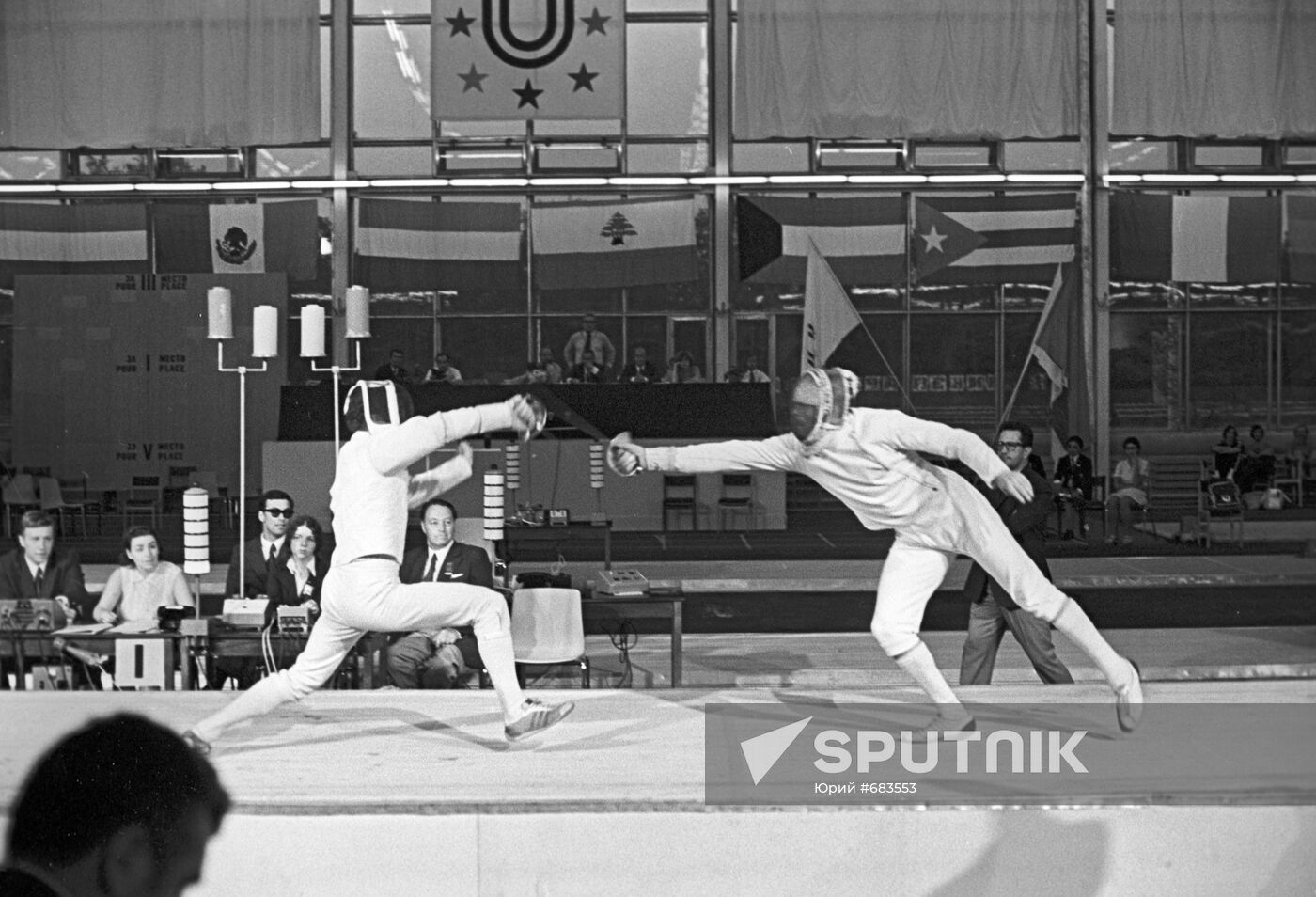 Sable-fencers' final competition
