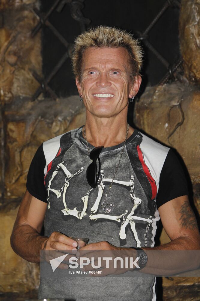 Billy Idol