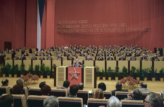 Mikhail Gorbachev at meeting for Russian-Czech friendship