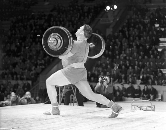 Weight-lifter Alexei Medvedev