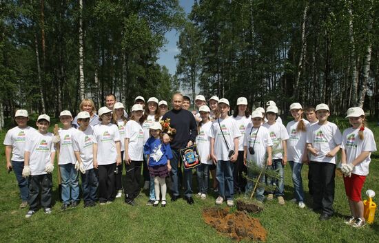 Vladimir Putin visits Losiny Ostrov National Park