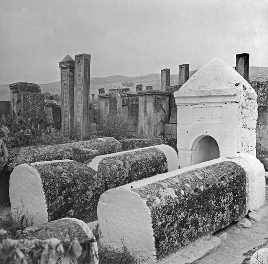 Old cemetery in Derbent