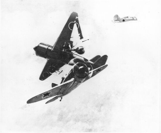 Fighter pilot Vitt Skobarikhin ram attack.