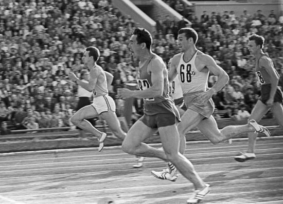 Edvin Ozolins and Amin Tuyakov