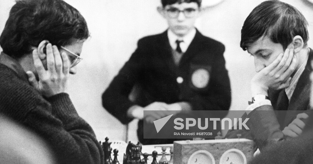 KARPOV PARENTS  Sputnik Mediabank